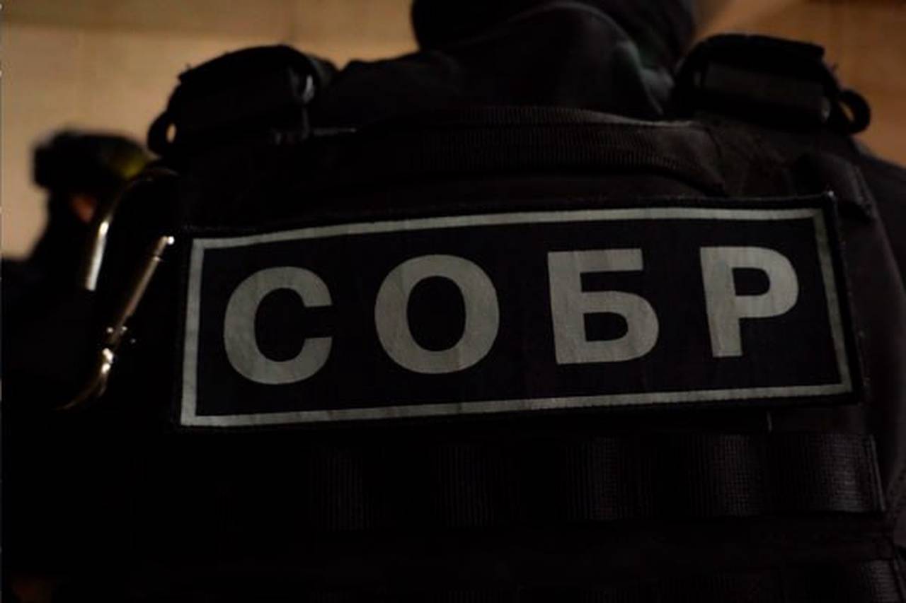 При участии столичного спецназа Росгвардии пресечена деятельность сети, организовавшей канал нелегальной миграции