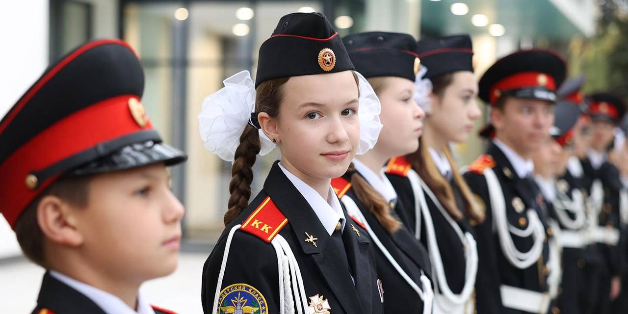 Столичные школьники примут участие в акции «Расскажи о своем герое»