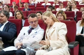 Всего конференц-зале Пироговской больницы в этот день собрал свыше 200 медиков самых разных специальностей. Фото: официальный Telegram-канал ГКБ №1 имени Николая Пирогова