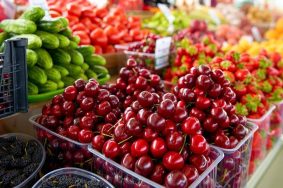 Плоды вишни и черешни содержат витамины и микроэлементы. Фото: пресс-служба Департамента торговли и услуг города Москвы