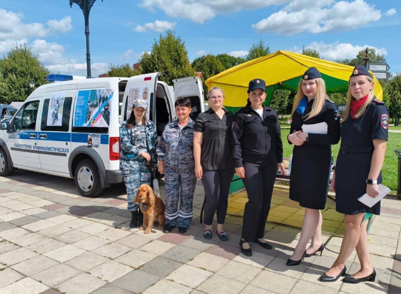 Один день с полицией в парке «Царицыно»