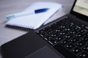 За отведенный период Управление Росреестра зафиксировало в Москве 9543 зарегистрированных договоров участия в долевом строительстве в отношении жилой и нежилой недвижимости. Фото: Анна Быкова, «Вечерняя Москва»