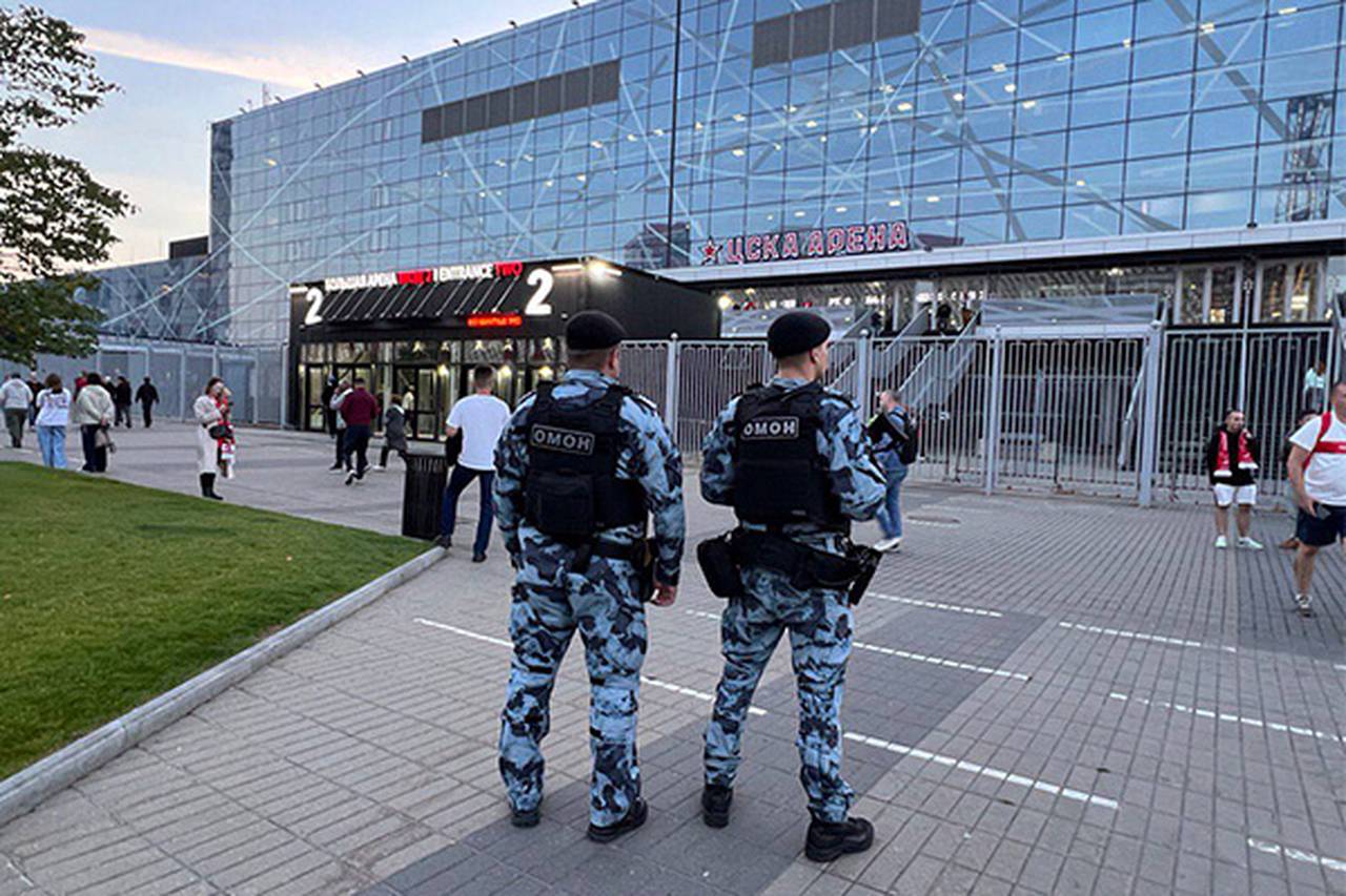 Московские росгвардейцы обеспечили безопасность проведения  хоккейного матча КХЛ
