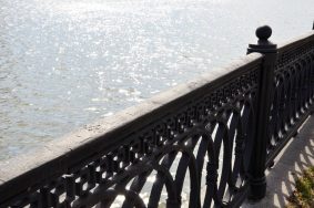 Волонтеры Мещанского района регулярно отправляют гуманитарную помощь бойцам СВО. Фото: Анна Быкова, «Вечерняя Москва»