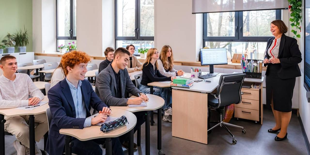 Фестиваль «5 шагов к экологическому благополучию» состоялся в школе в Даниловском районе