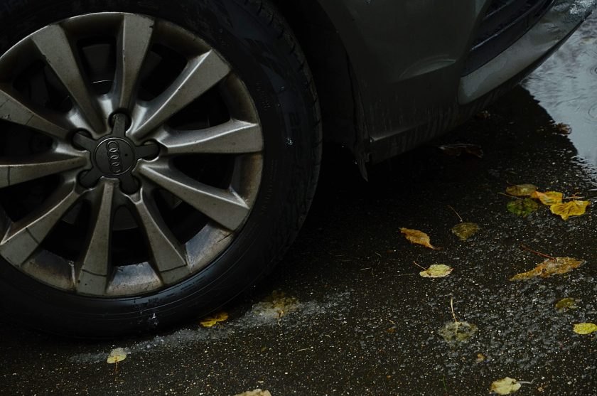 На юге города устройством для экологического вида транспорта оборудуют автозаправочную станцию, которая находится на Каширском шоссе в районе Нагатино-Садовники. Фото: Анна Быкова, «Вечерняя Москва»