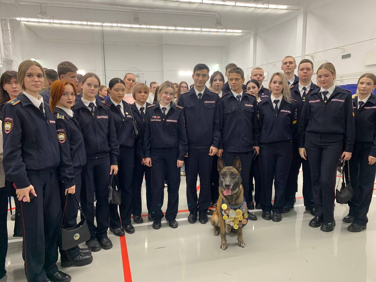 В управлении внутренних дел по Южному административному округу столицы состоялся День открытых дверей, который посетили более 160 старшеклассников и учащихся колледжей