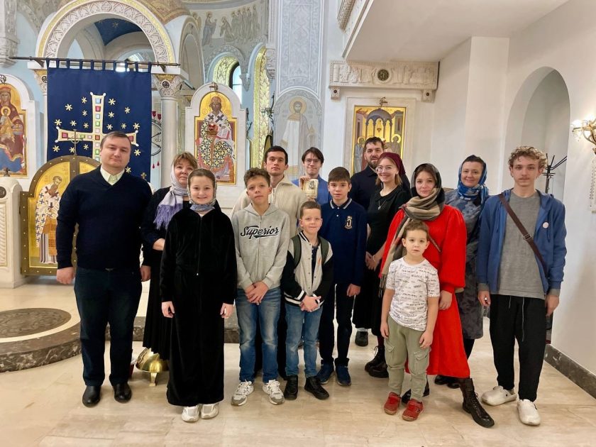 В завершение встречи дети снова приняли участие в настольной игре и неформально пообщались между собой. Фото предоставил руководитель клуба «Пилигримия» Тарас Лагутинский