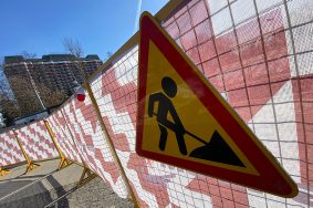 Всего специалисты планируют модернизировать 1,57 гектара на юге города. Фото: Анна Быкова, «Вечерняя Москва»