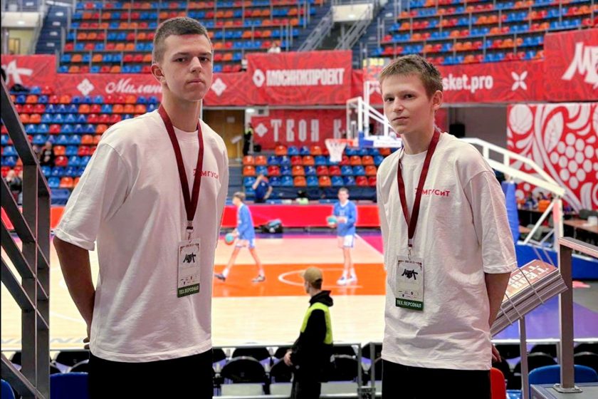 Здесь ребята могут пройти необходимые для работы волонтером психологические тренинги, а также получить книжку волонтера.  Фото: пресс-служба Департамента спорта города Москвы