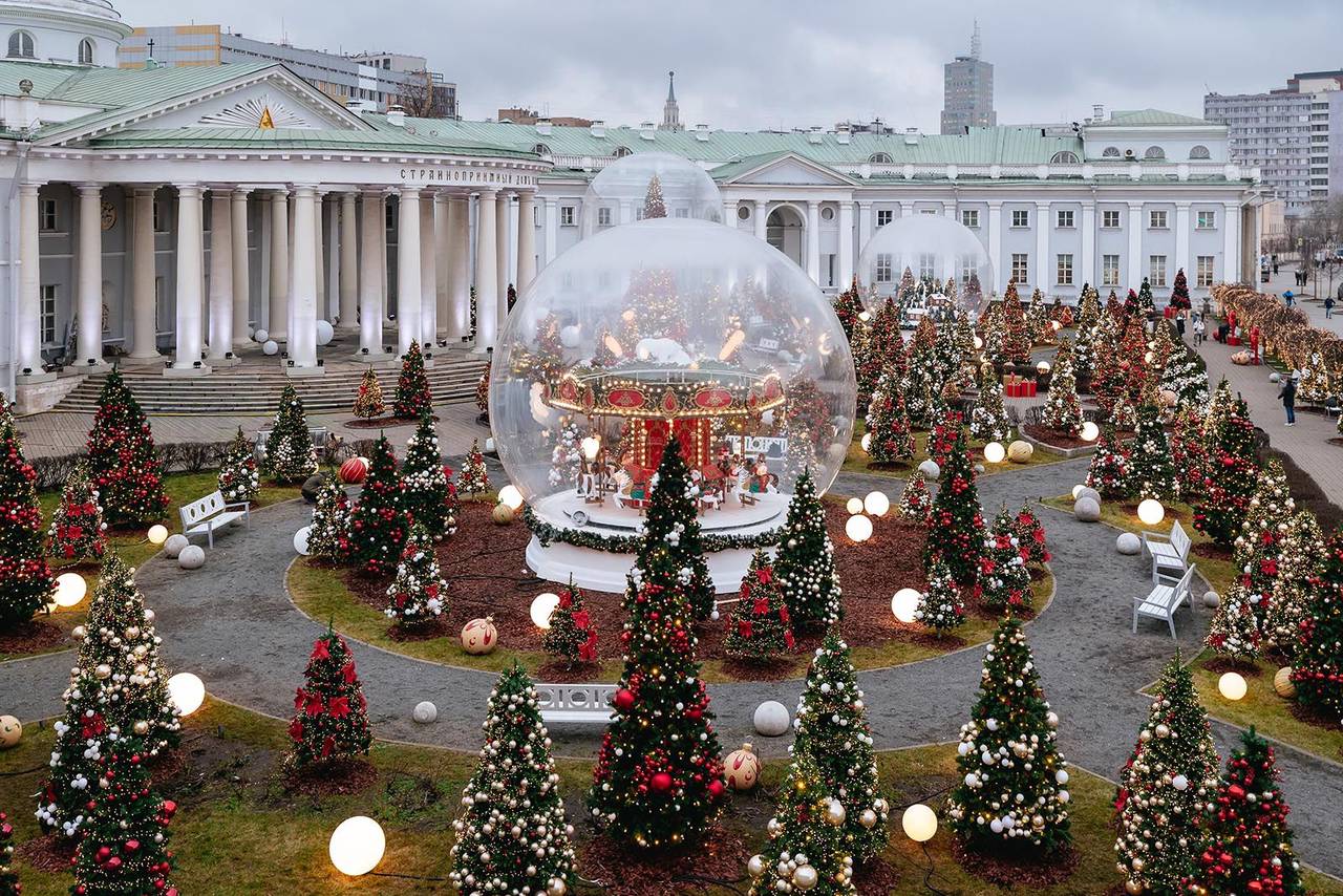 Медицинские учреждения Москвы преобразились к Новому году. Фото: пресс-служба Департамента здравоохранения города Москвы