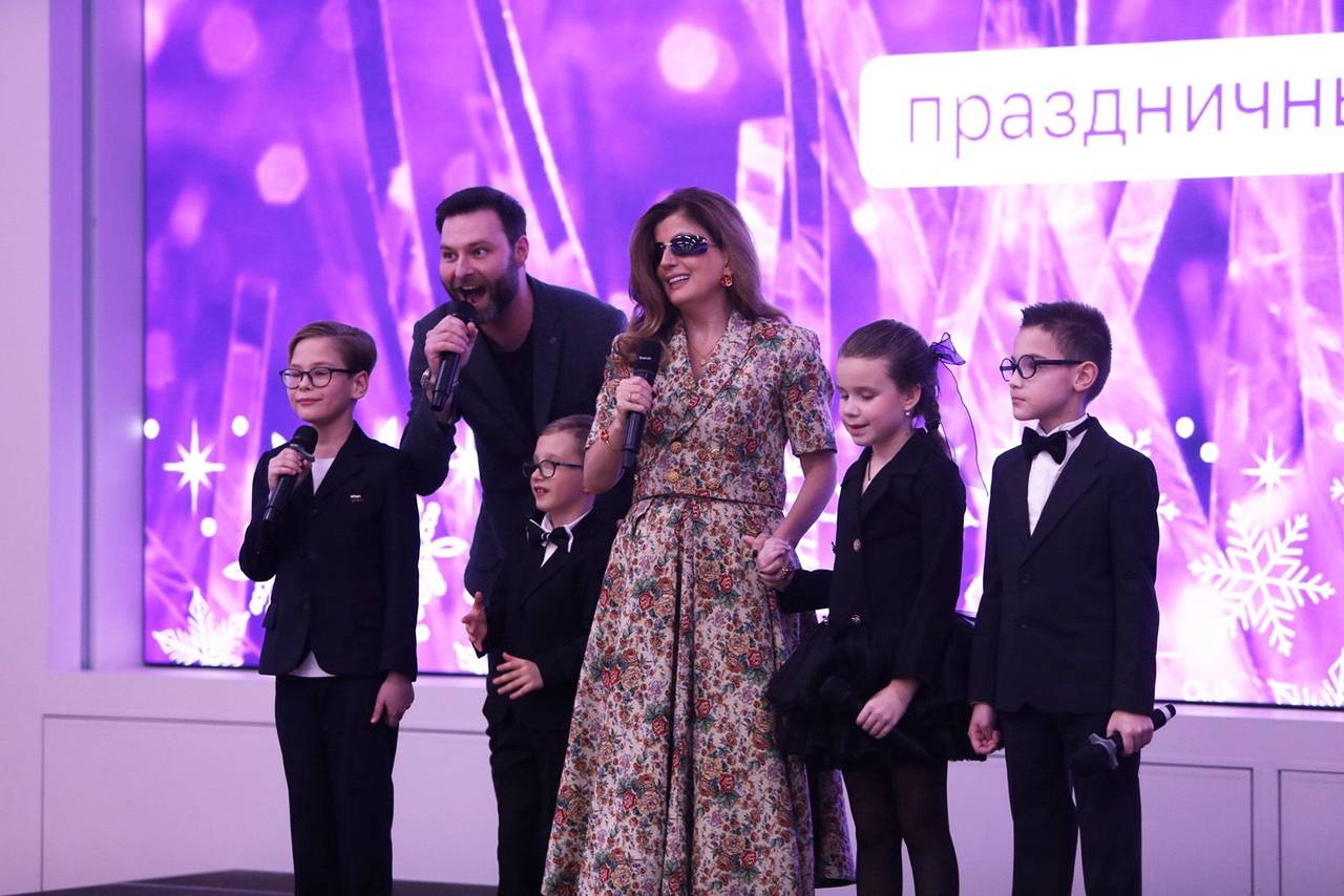 В Едином центре поддержки прошли концерт и мастер-класс для семей участников СВО