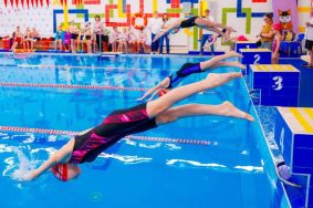 Среди наиболее значимых соревнований выделяются школьные спортивные лиги по таким дисциплинам, как футбол, волейбол и шахматы. Фото: пресс-служба Департамента образования и науки города Москвы