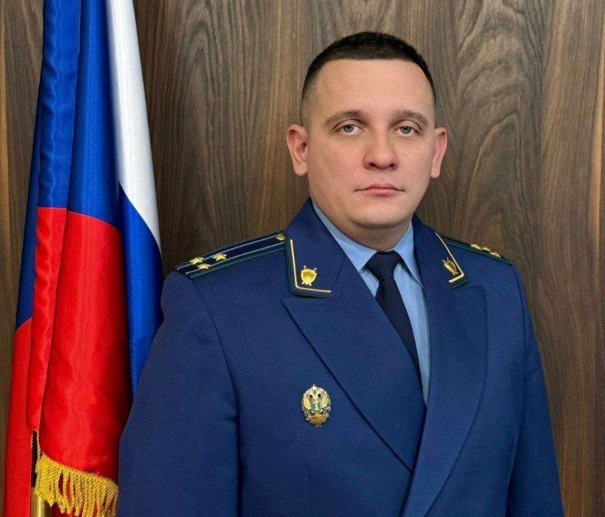 О работе органов прокуратуры газете «Южные горизонты» рассказал Нагатинский межрайонный прокурор г. Москвы Дамир Сабитов