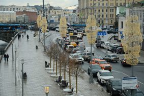 Участники казачьего общества «Кунцево» отправляют грузы бойцам СВО. Фото: Анна Быкова, «Вечерняя Москва»