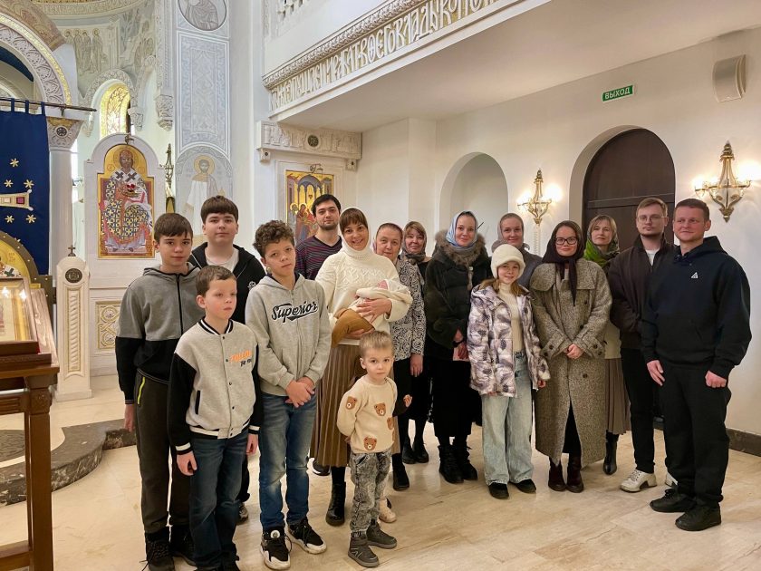 «Я в храме»: участники подросткового клуба снова встретились в Даниловом монастыре