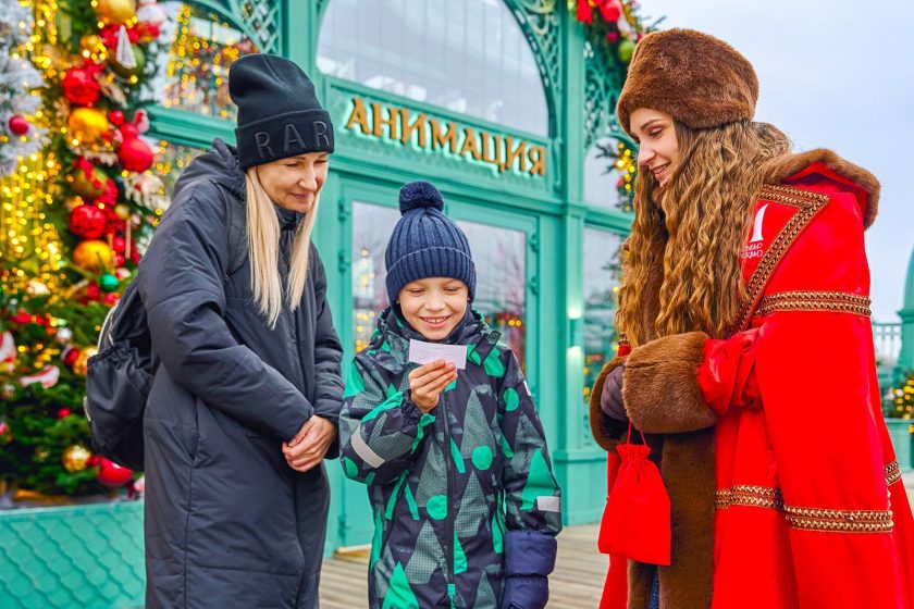 Одним из самых масштабных мероприятий фестиваля станет «Дворянский новогодний бал», в процессе которого профессиональные актеры бесплатно научат гостей паркового комплекса историческим танцам. Фото: сайт мэра Москвы