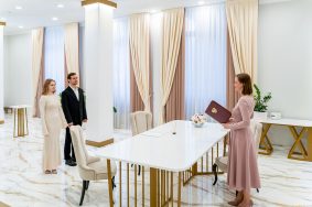 На юге Москвы самым популярным ЗАГСом 2025 года стал Шипиловский дворец бракосочетания в районе Орехово-Борисово Северное. Фото: Медиабанк «Мосфото»