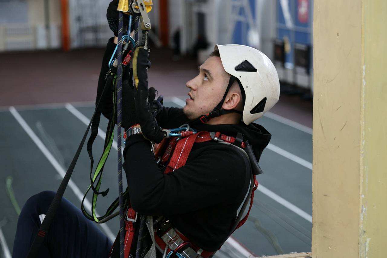 Лучший спасатель Московской городской поисково-спасательной службы на водных объектах 2025 года