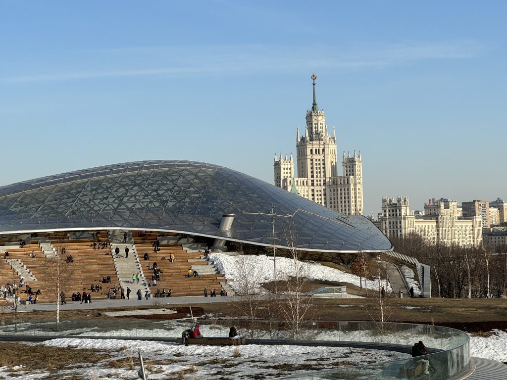 Зеленоградские предприниматели продолжают оказывать помощь участникам СВО. Фото: Анна Макмаладзе, «Вечерняя Москва»