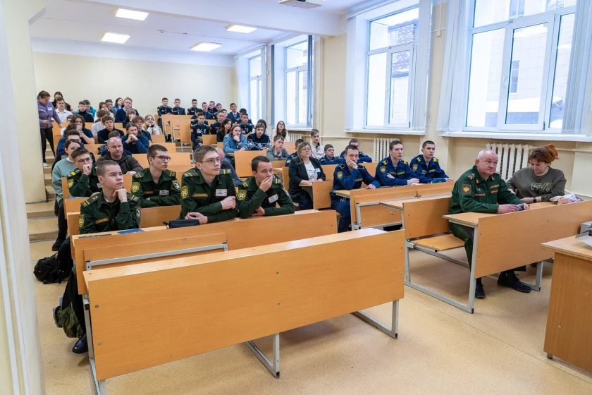 К инициативе присоединились лучшие ученики профильных физико-математических классов и направлений образовательных учреждений со всей России. Фото: сайт НИЯУ МИФИ