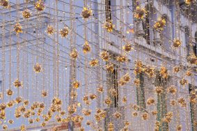 Волонтеры «Фабрики подарков» приняли свыше 12 тысяч товаров для участников СВО. Фото: Ксения Догонашева, «Вечерняя Москва»