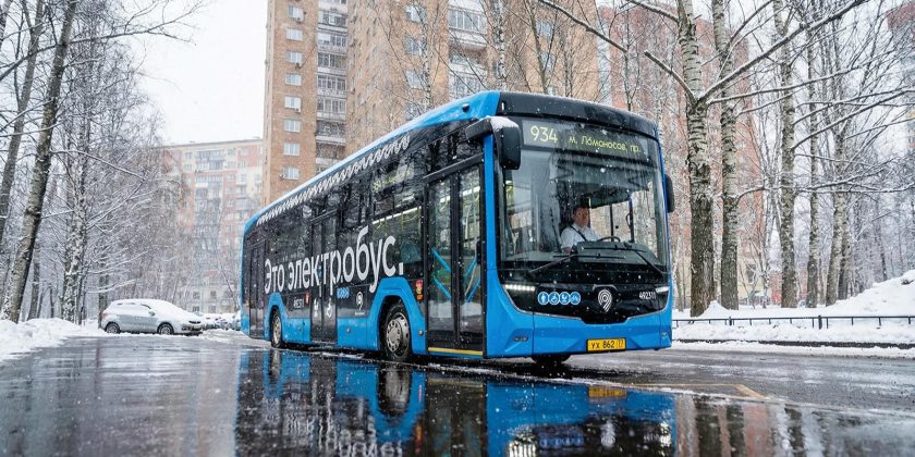 Нововведения поспособствуют уменьшению времени ожидания нужного транспорта, а также позволят автобусам подъезжать ближе к новым жилым комплексам и станциям Московского метрополитена и другим объектам дорожной инфраструктуры. Фото: пресс-служба Департамента транспорта и развития дорожно-транспортной инфраструктуры города Москвы