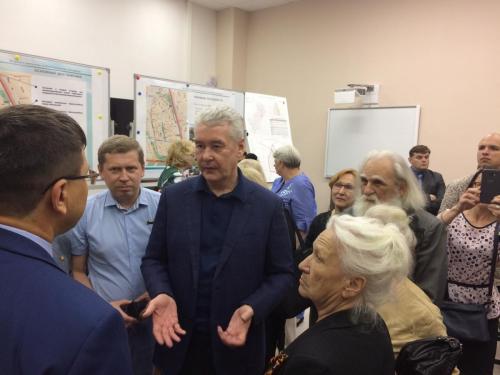 Мэр Москвы Сергей Собянин встретился с жителями ЮАО 15 мая 2018 года. Фото: Мария Иванова